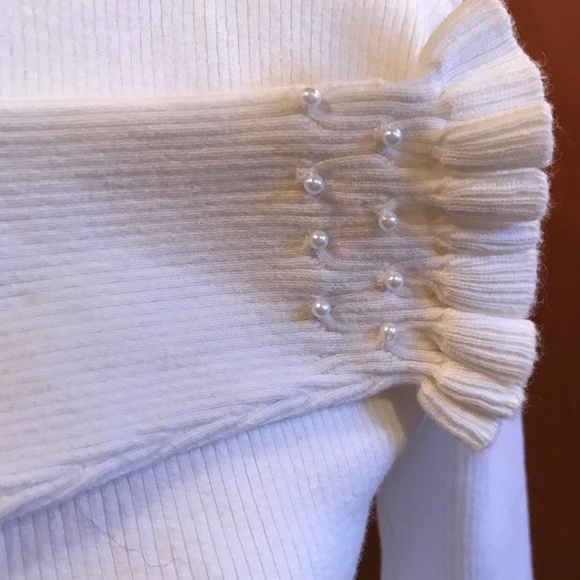 KC Parker Girls Sweater - Picture 2 of 6